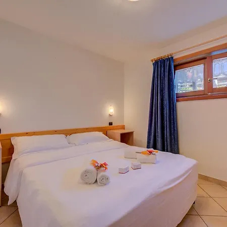 Sciachilo In-ski Out Mt 10 - Happy Appartement Livigno